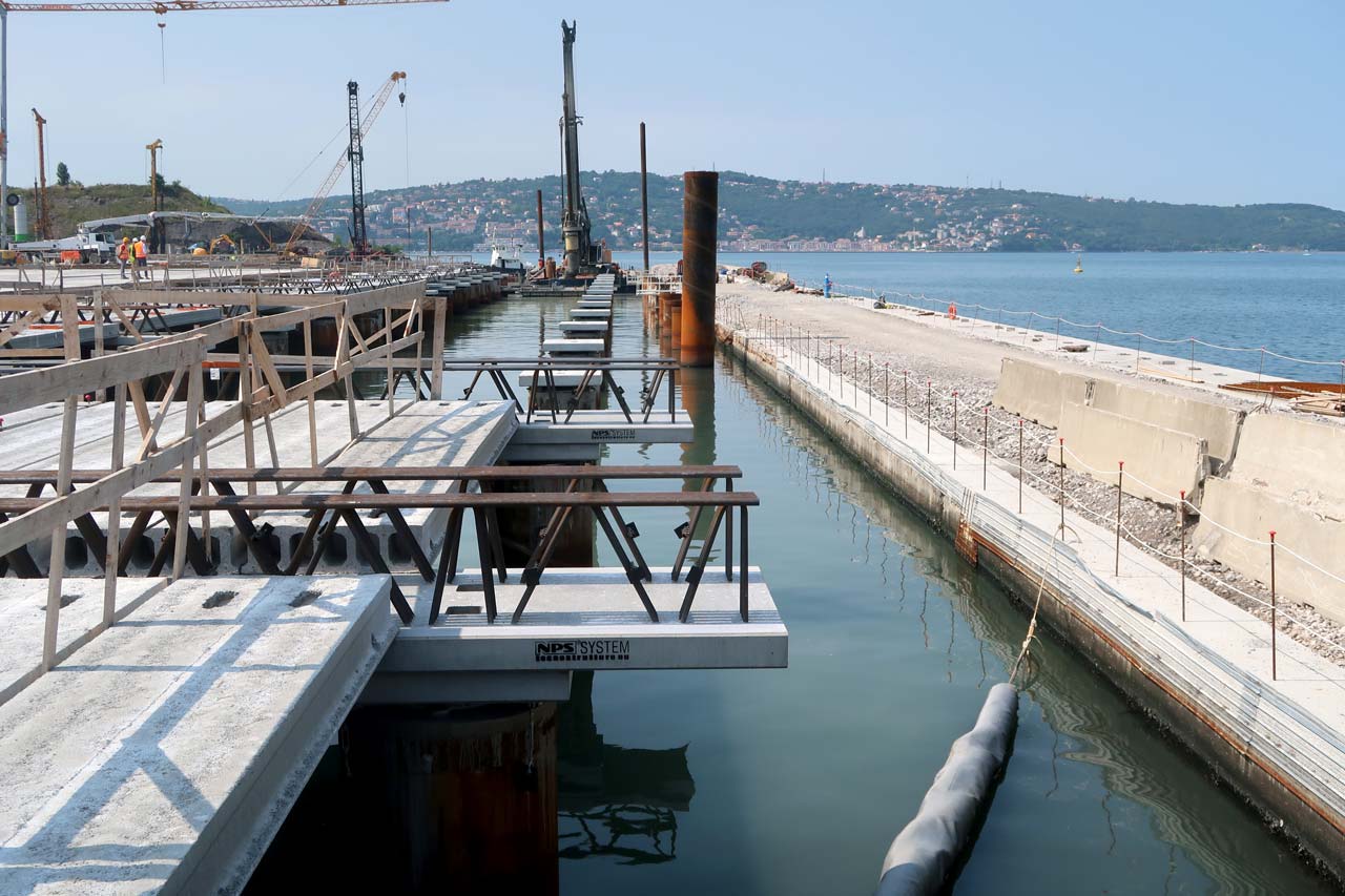 costruzione nuova banchina porto Trieste